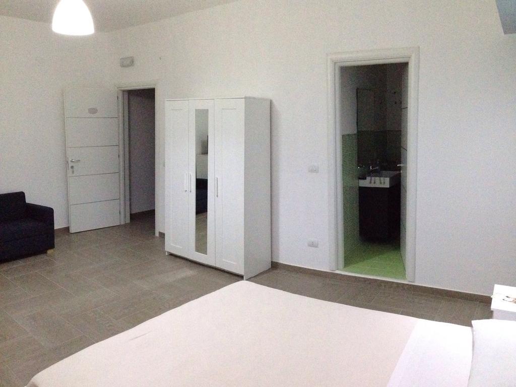 B&B Stefyld Паола Екстериор снимка
